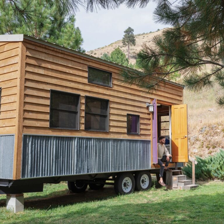 Faut-il un permis de construire pour une tiny house ? (Guide complet)